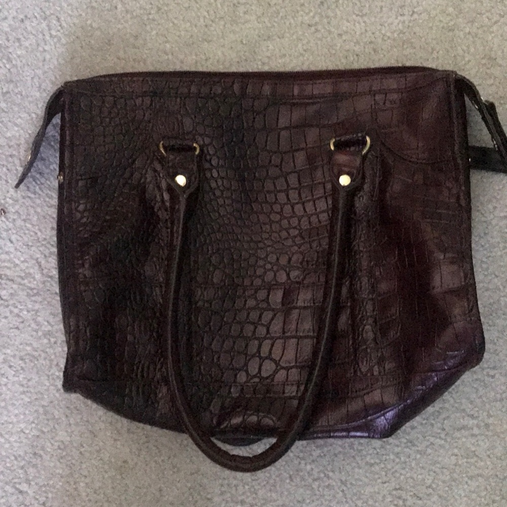 Purse ( mid size)